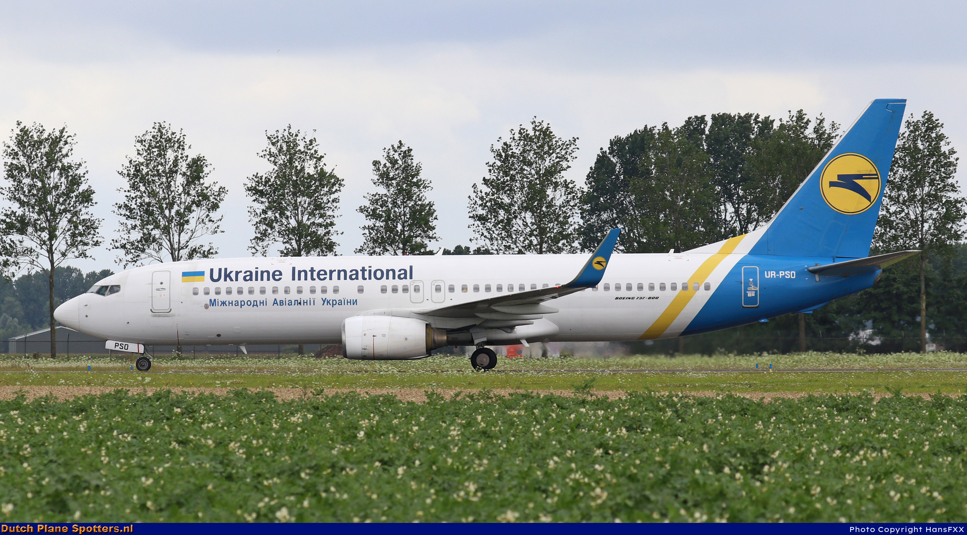 UR-PSO Boeing 737-800 Ukraine International Airlines by HansFXX