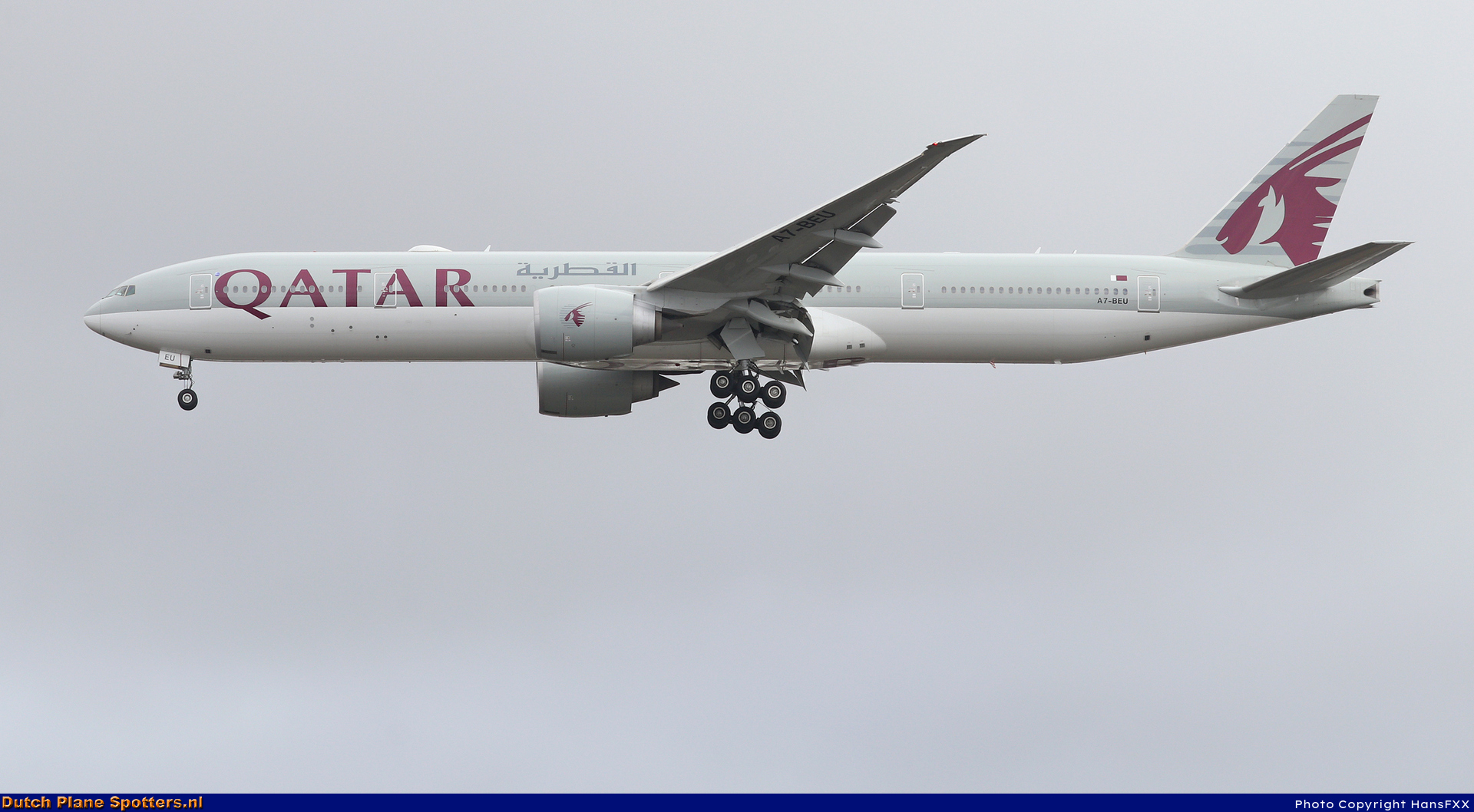 A7-BEU Boeing 777-300 Qatar Airways by HansFXX