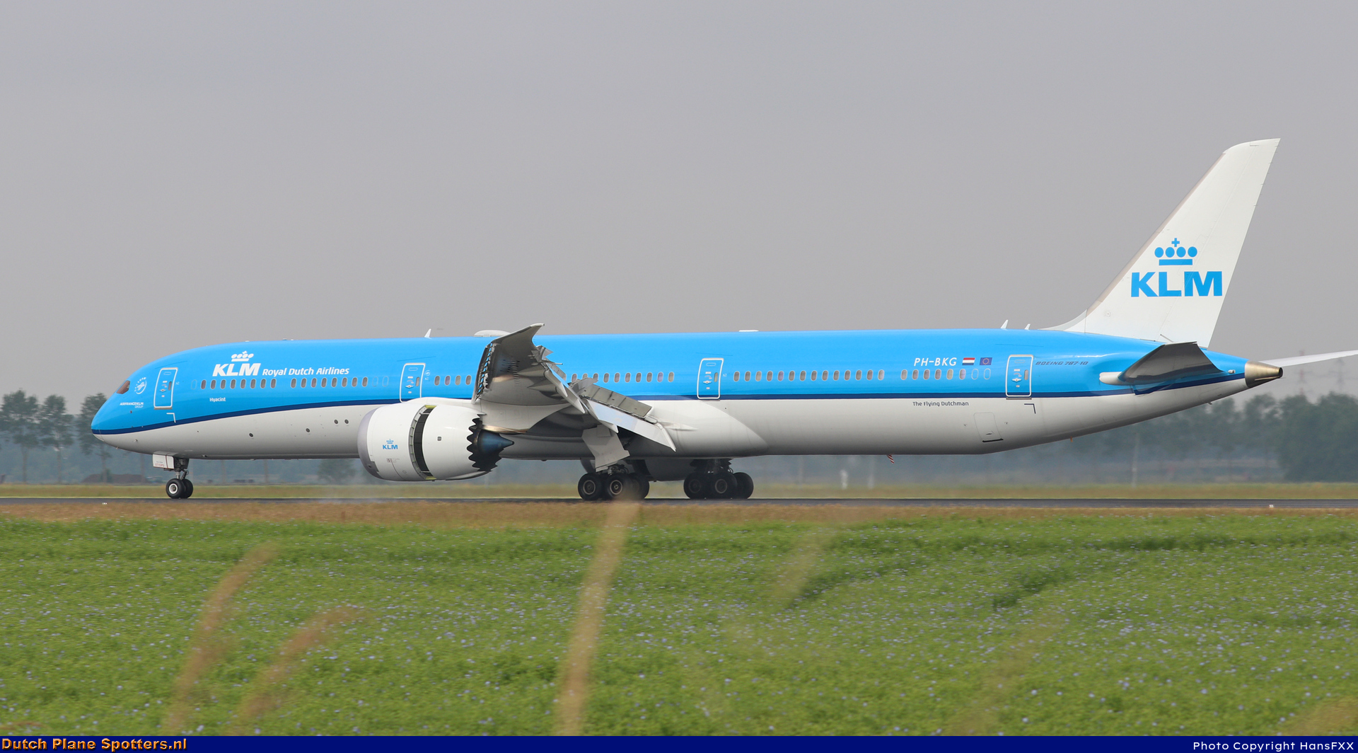 PH-BKG Boeing 787-10 Dreamliner KLM Royal Dutch Airlines by HansFXX