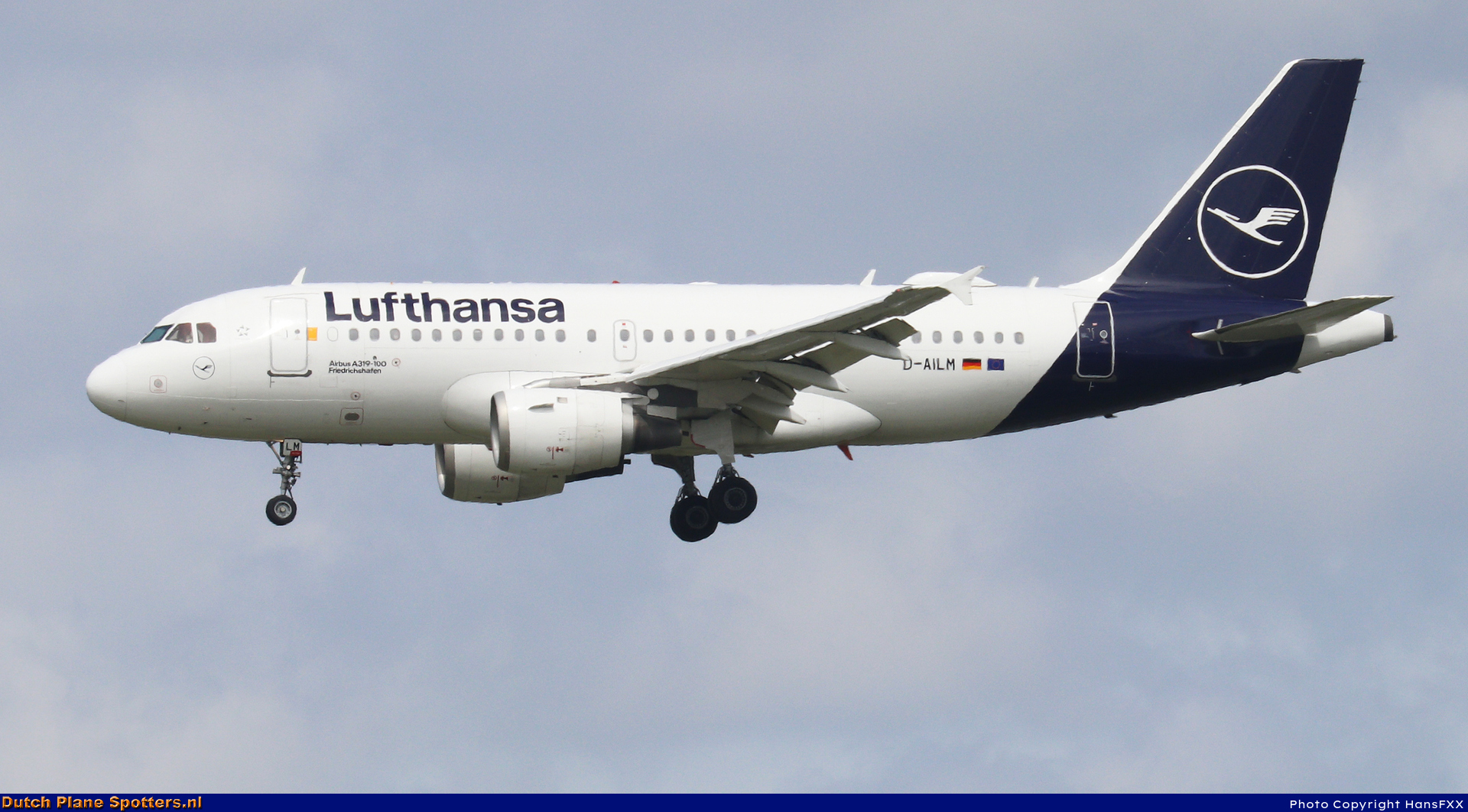 D-AILM Airbus A319 Lufthansa by HansFXX