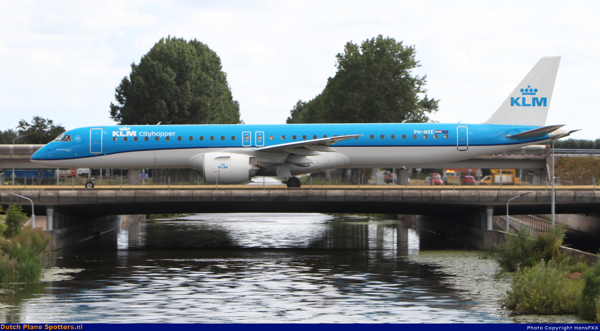 PH-NXE Embraer 195 E2 KLM Cityhopper by HansFXX