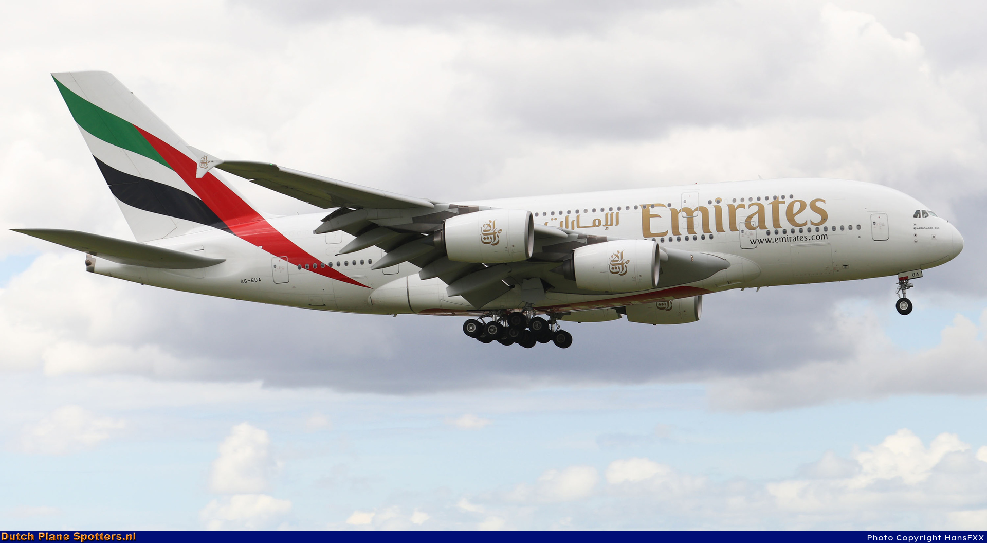 A6-EUA Airbus A380-800 Emirates by HansFXX