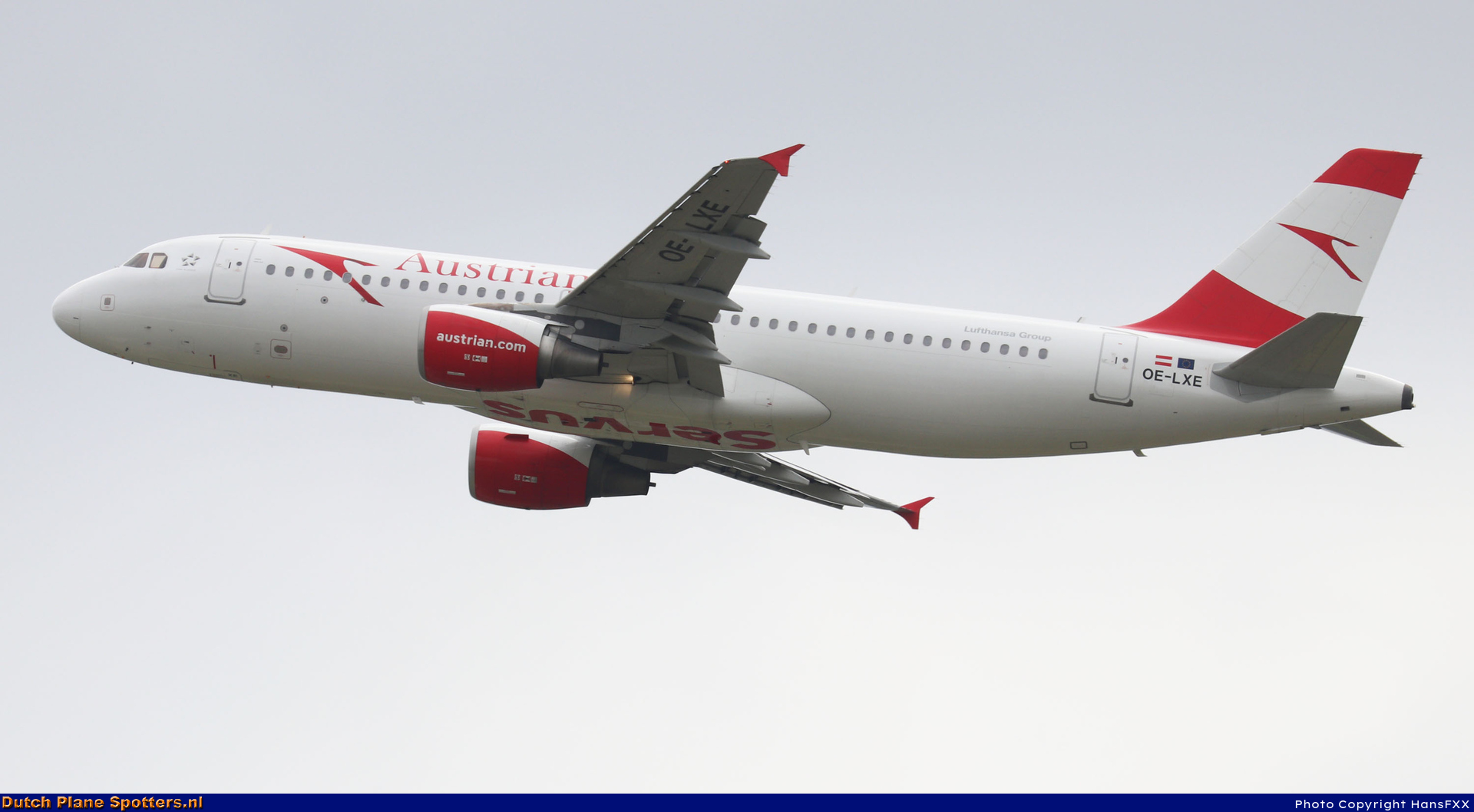 OE-LXE Airbus A320 Austrian Airlines by HansFXX