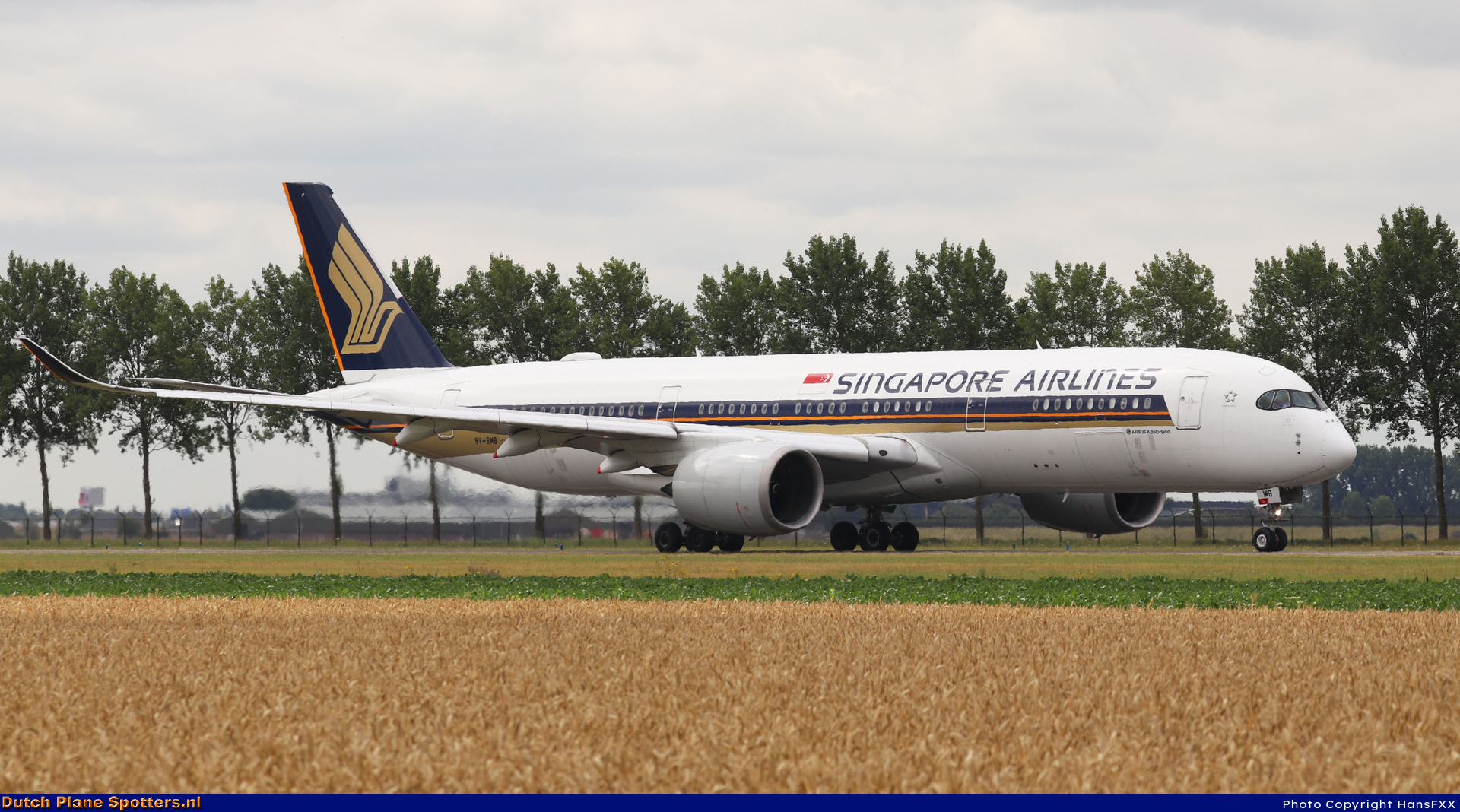 9V-SMB Airbus A350-900 Singapore Airlines by HansFXX