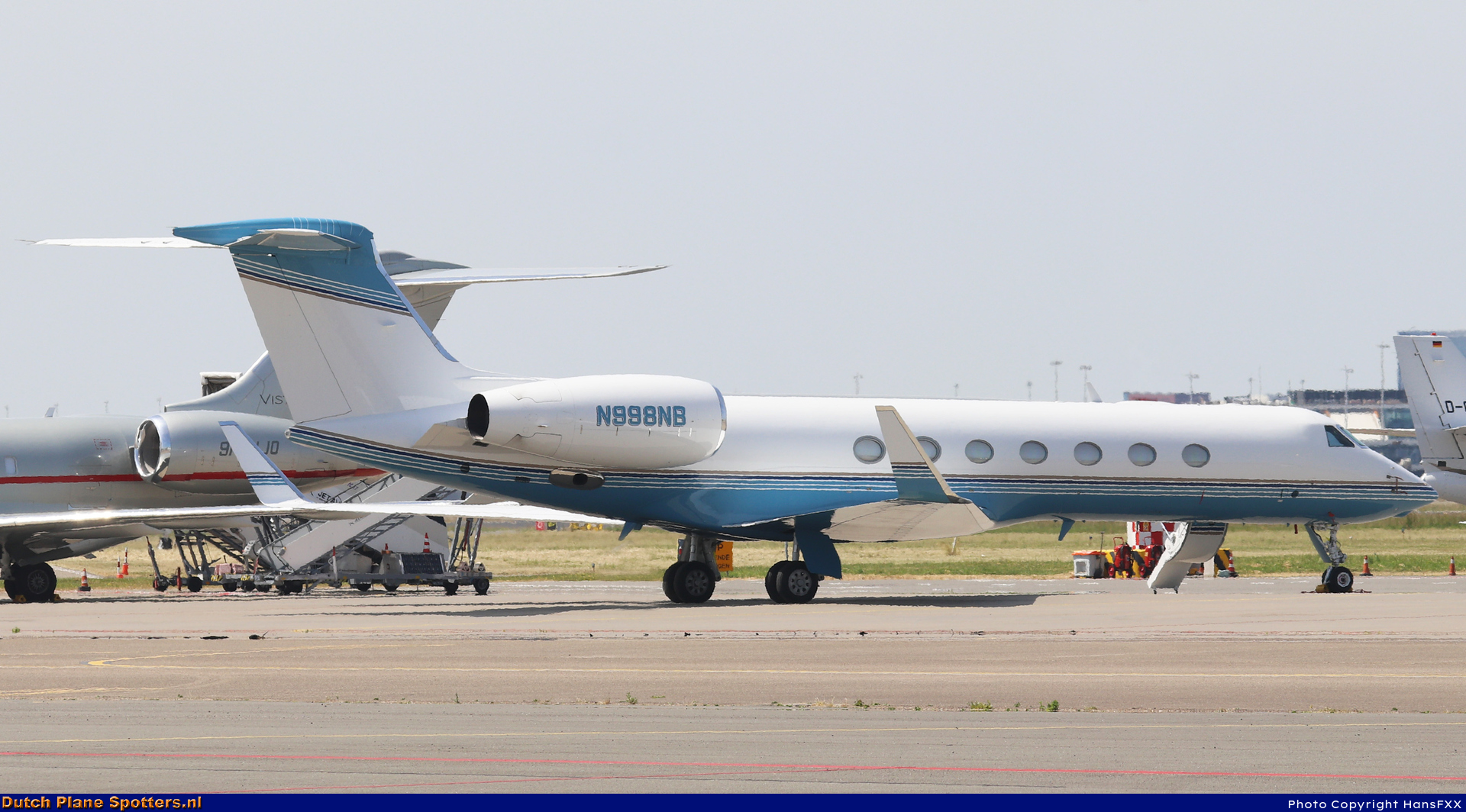 N998NB Gulfstream Aerospace G550 Private by HansFXX