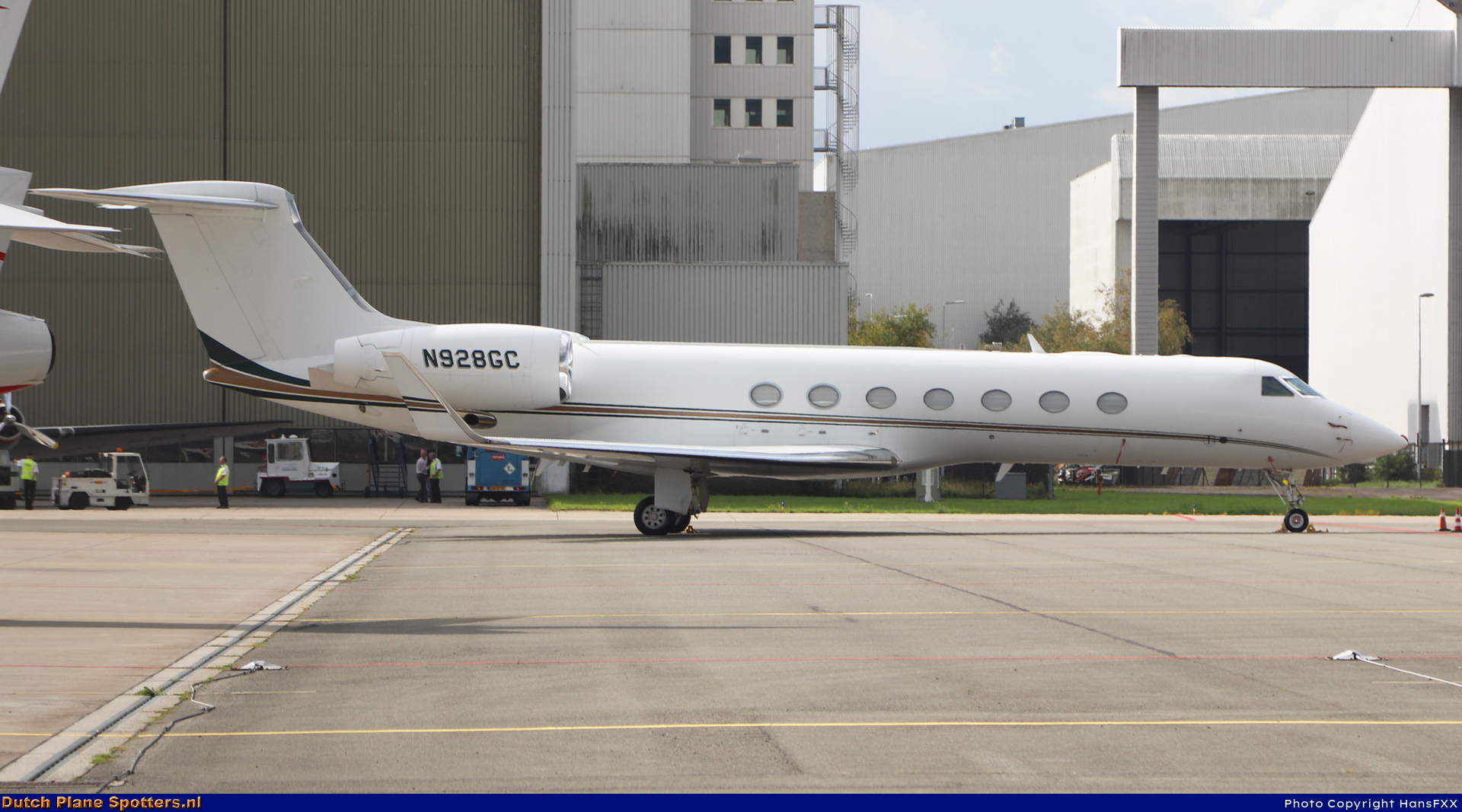N928GC Gulfstream Aerospace G550 Private by HansFXX