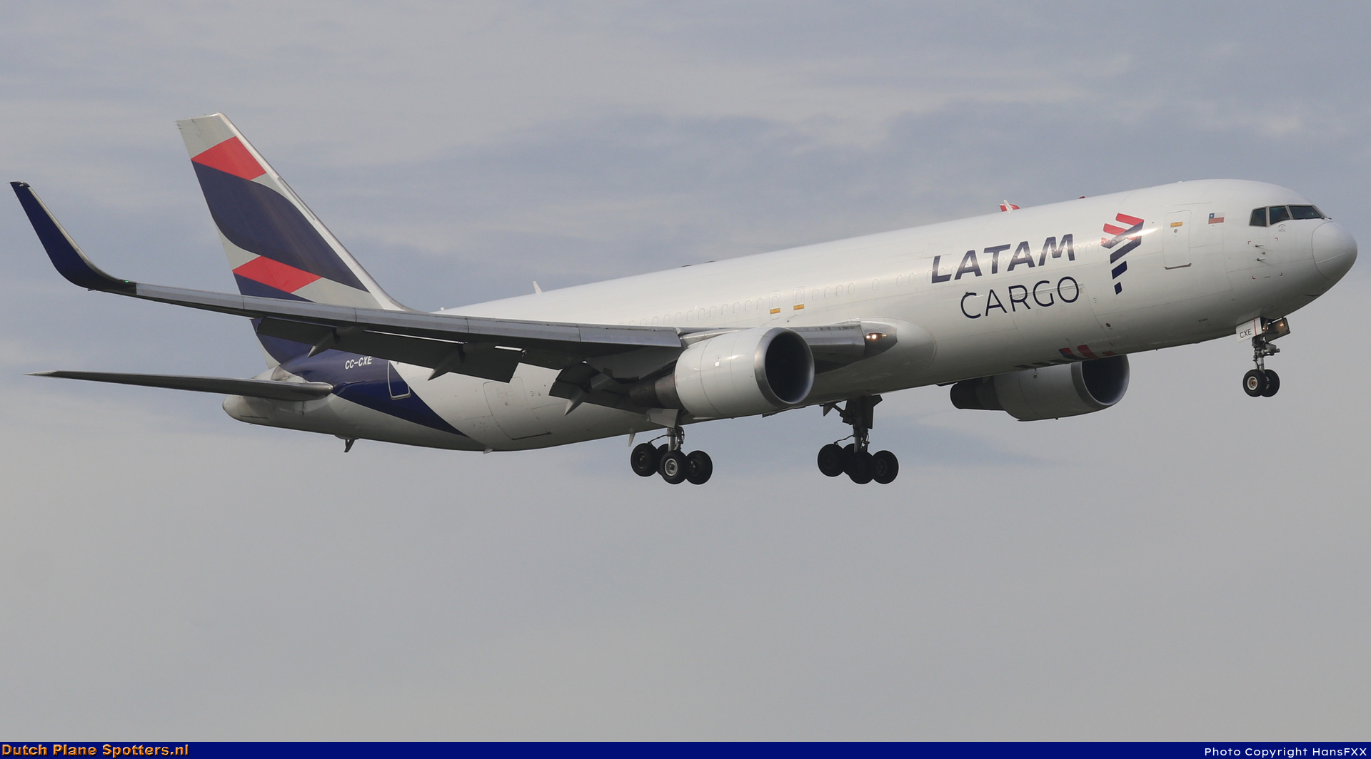 CC-CXE Boeing 767-300 LATAM Airlines Chile by HansFXX