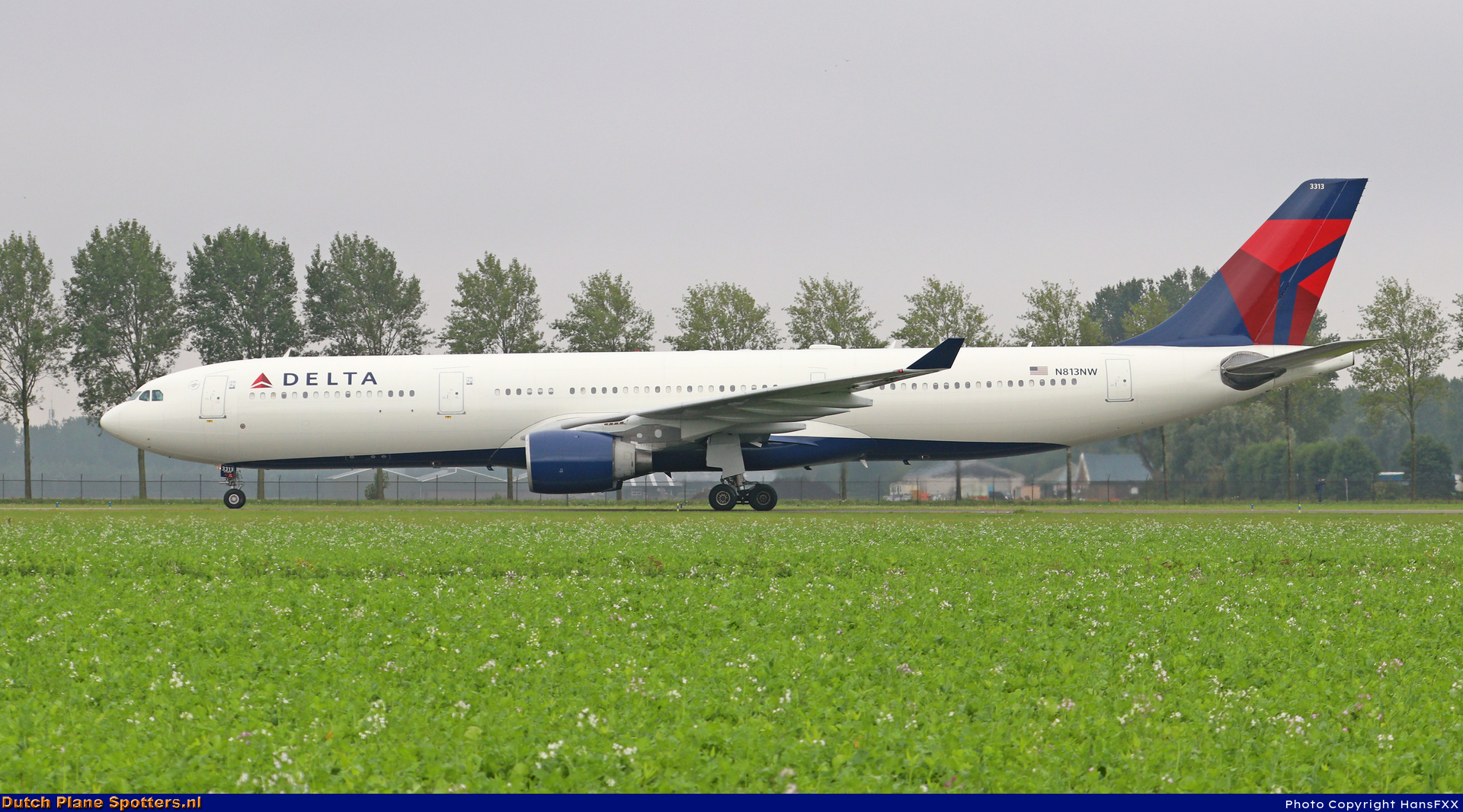 N813NW Airbus A330-300 Delta Airlines by HansFXX