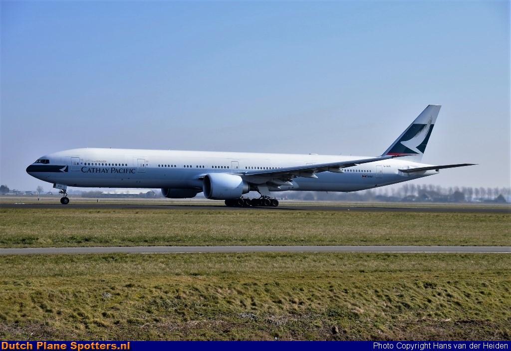 B-HNR Boeing 777-300 Cathay Pacific by Hans van der Heiden