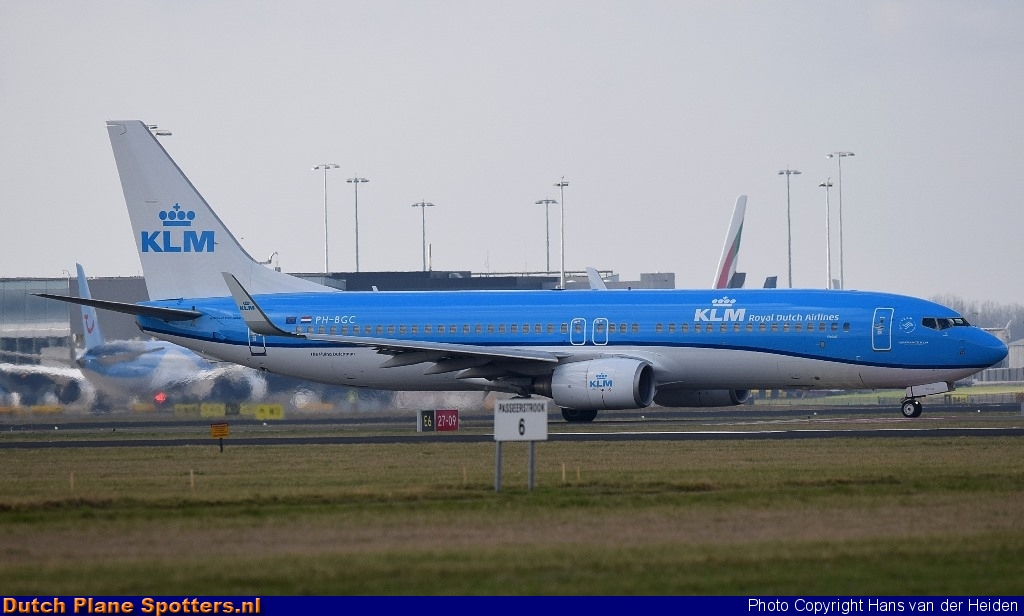 PH-BGC Boeing 737-800 KLM Royal Dutch Airlines by Hans van der Heiden