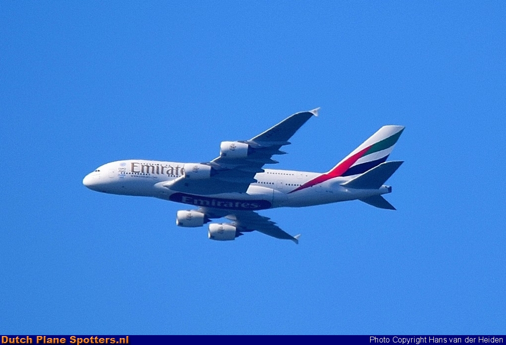 A6-EOL Airbus A380-800 Emirates by Hans van der Heiden