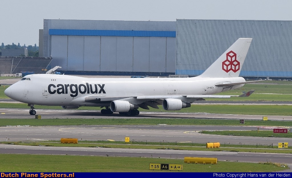 LX-ECV Boeing 747-400 Cargolux by Hans van der Heiden