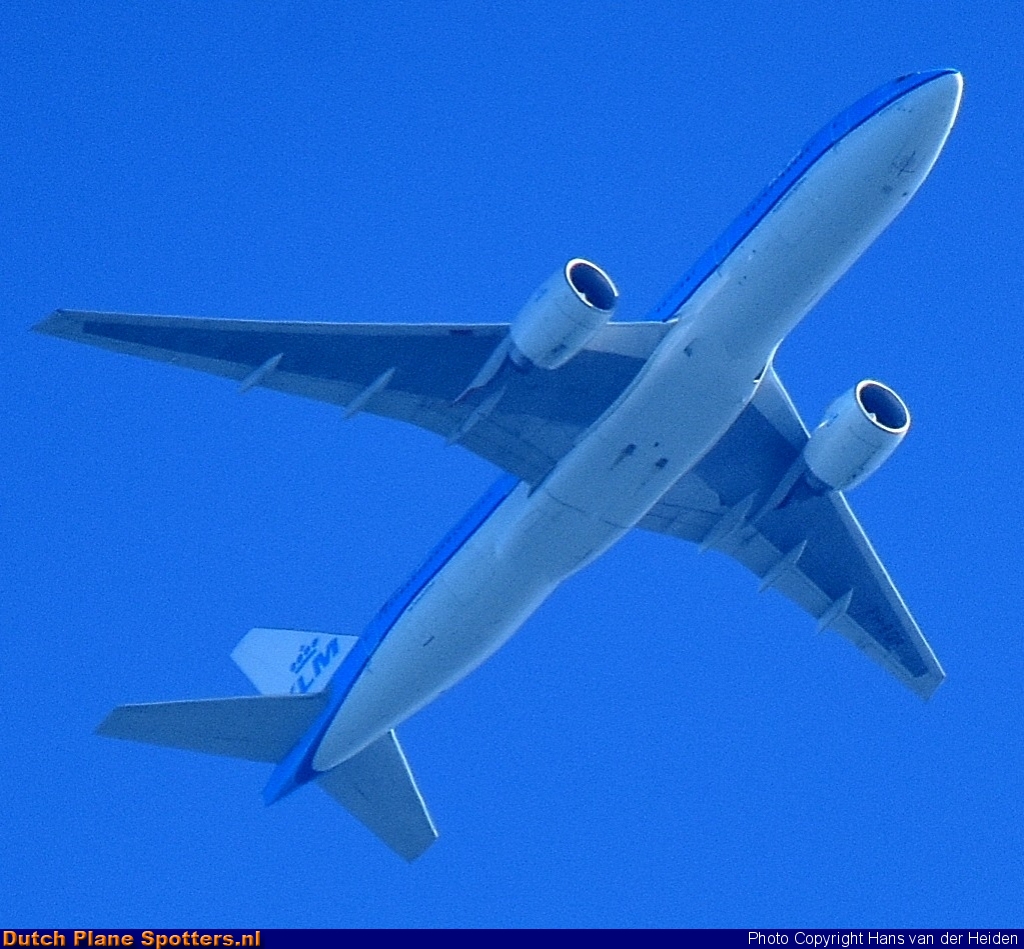 PH-BQP Boeing 777-200 KLM Royal Dutch Airlines by Hans van der Heiden