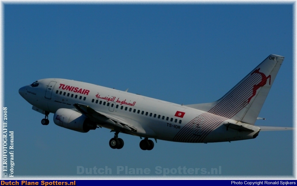 TS-IOR Boeing 737-600 Tunisair by Ronald Spijkers