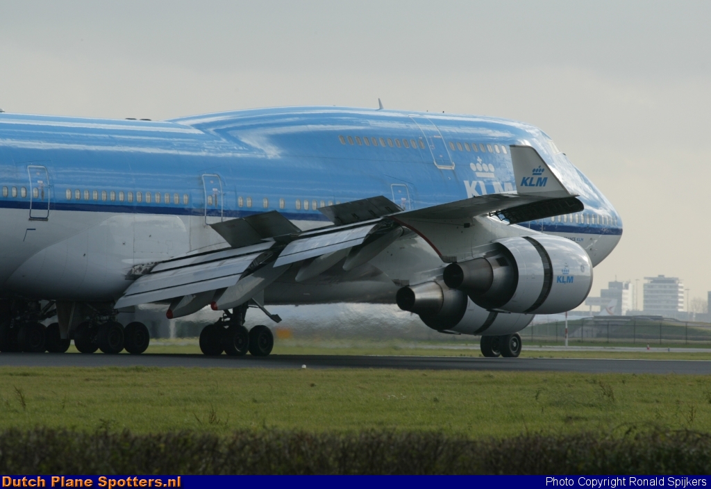 PH-BFY Boeing 747-400 KLM Royal Dutch Airlines by Ronald Spijkers