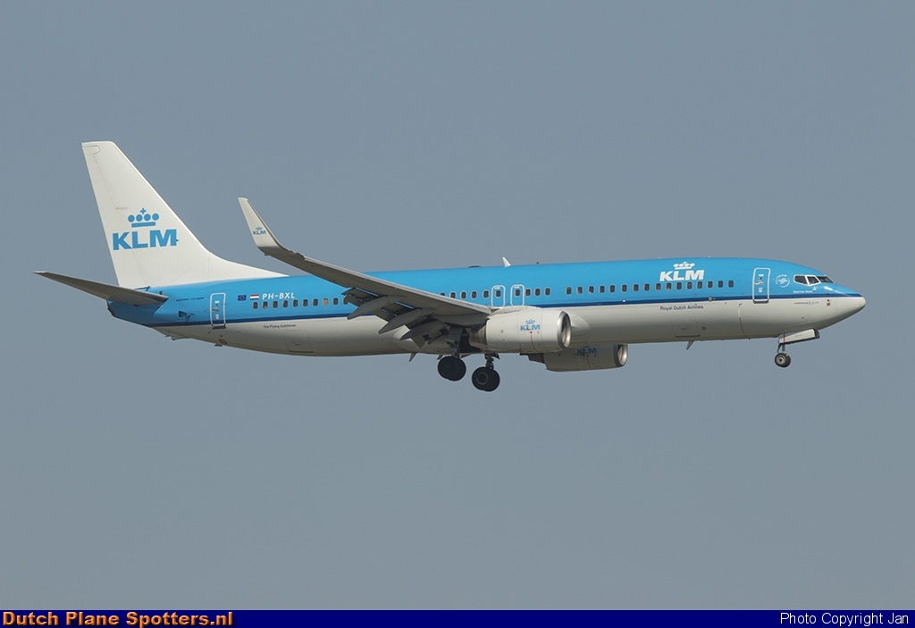 PH-BXL Boeing 737-800 KLM Royal Dutch Airlines by Jan