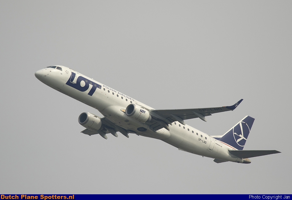 SP-LND Embraer 195 LOT Polish Airlines by Jan