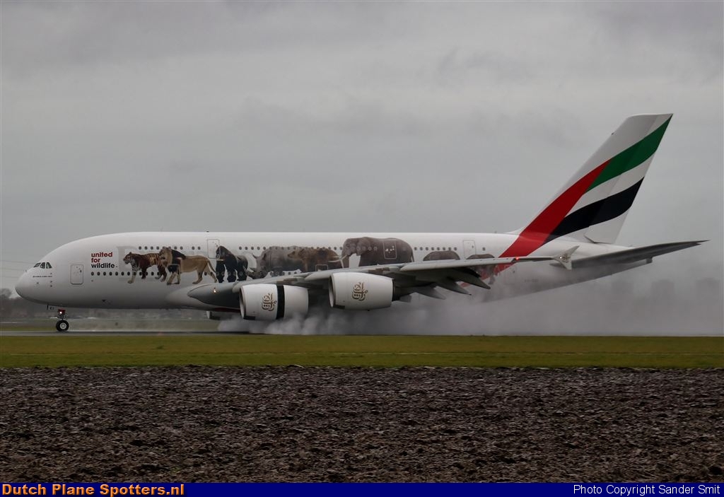 A6-EEI Airbus A380-800 Emirates by Sander Smit