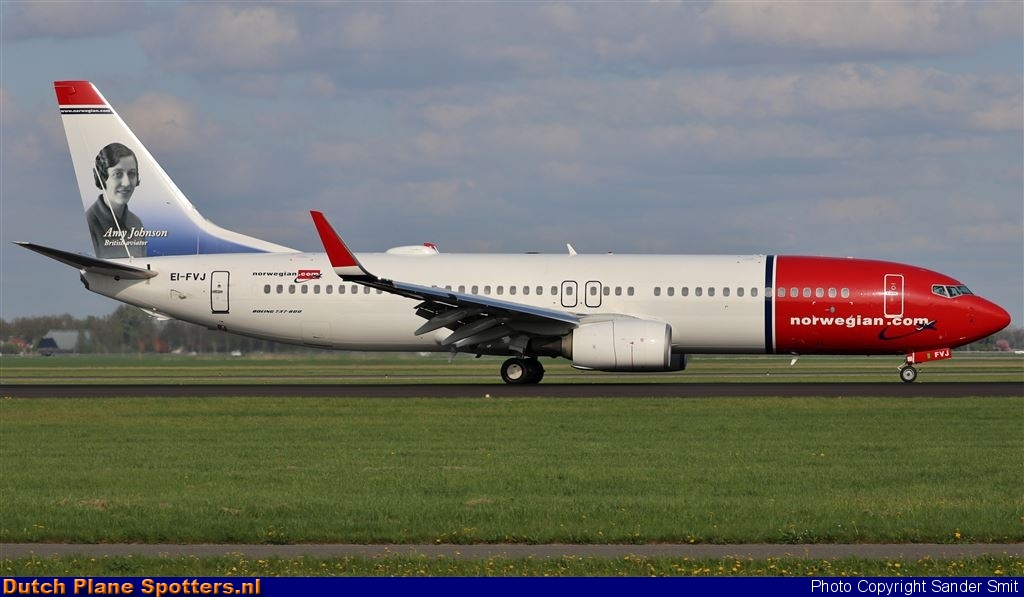 EI-FVJ Boeing 737-800 Norwegian Air International by Sander Smit