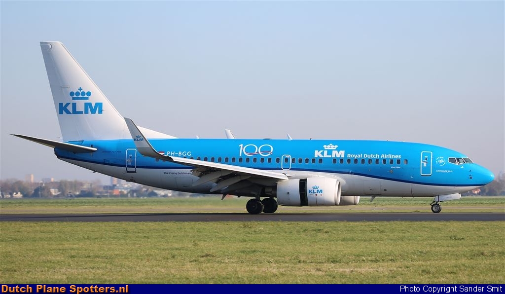 PH-BGG Boeing 737-700 KLM Royal Dutch Airlines by Sander Smit