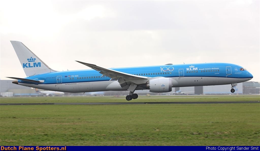 PH-BHI Boeing 787-9 Dreamliner KLM Royal Dutch Airlines by Sander Smit