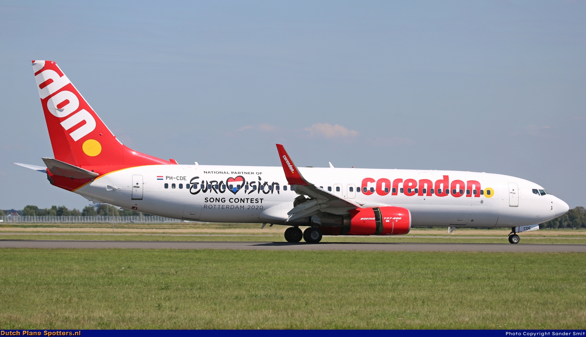 PH-CDE Boeing 737-800 Corendon Airlines by Sander Smit