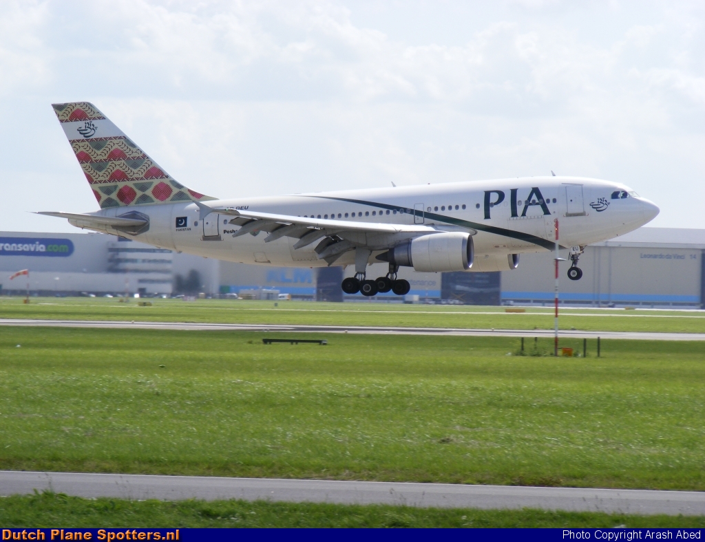 PA-BEU Airbus A310 Pakistan International Airlines by Arash Abed