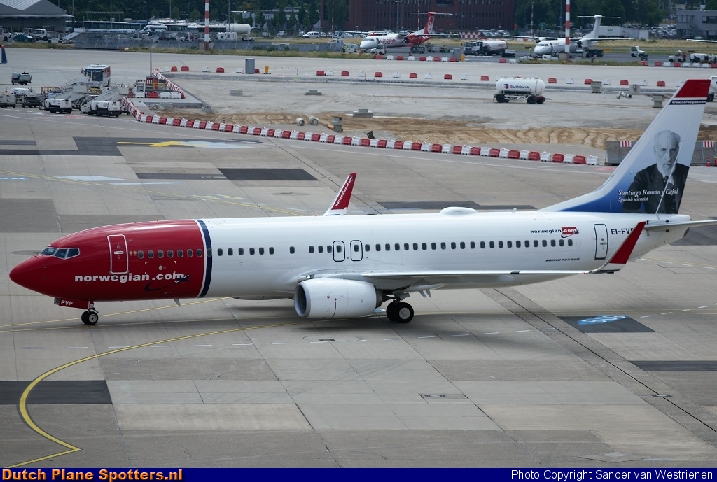 EI-FVP Boeing 737-800 Norwegian Air International by Sander van Westrienen