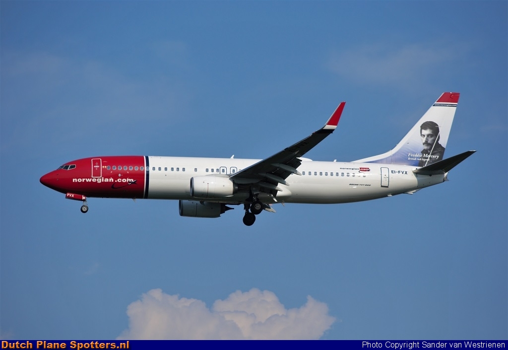 EI-FVX Boeing 737-800 Norwegian Air International by Sander van Westrienen