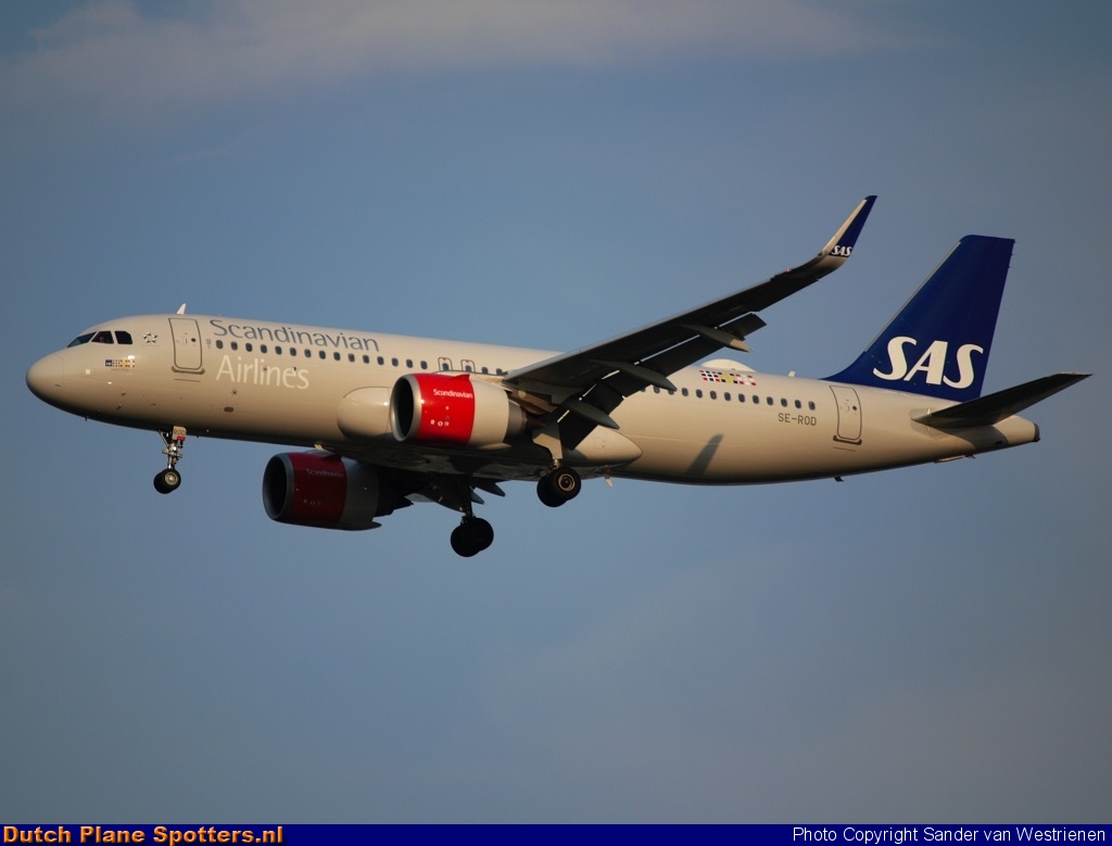 SE-ROD Airbus A320neo SAS Scandinavian Airlines by Sander van Westrienen