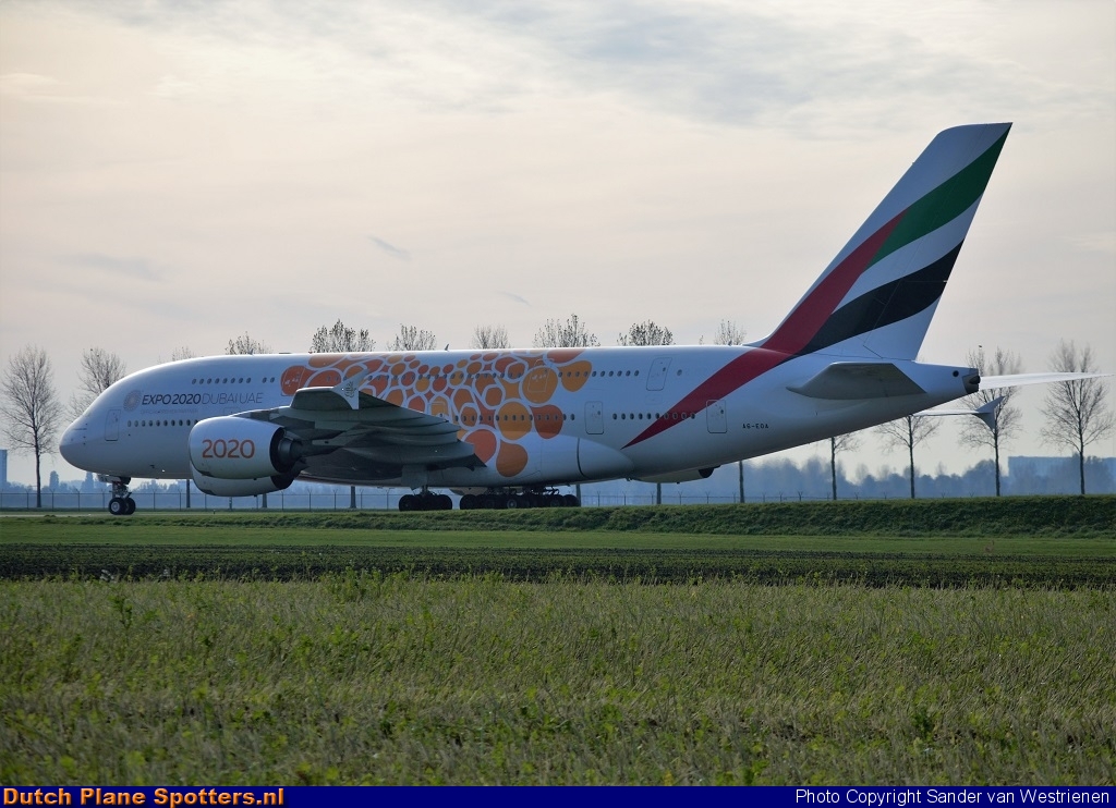 A6-EOA Airbus A380-800 Emirates by Sander van Westrienen