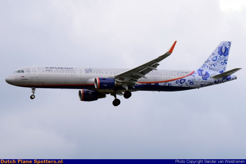 VP-BEE Airbus A321 Aeroflot - Russian Airlines by Sander van Westrienen