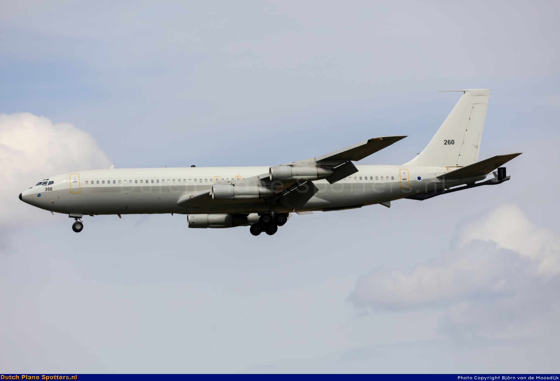 260 Boeing 707-300 (KC707 Re'em) MIL - Israeli Air Force by Bjorn van de Moosdijk