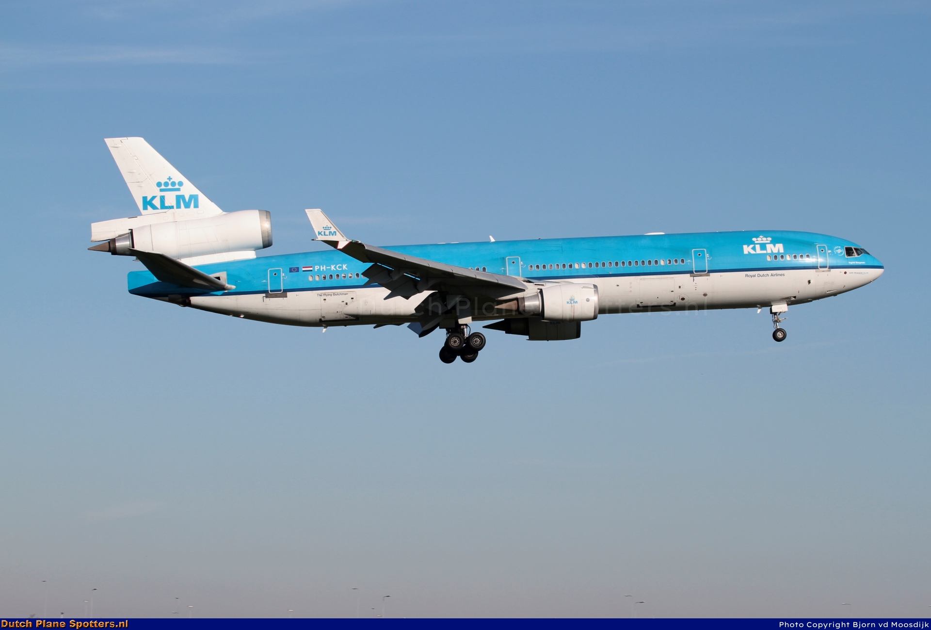PH-KCK McDonnell Douglas MD-11 KLM Royal Dutch Airlines by Bjorn van de Moosdijk