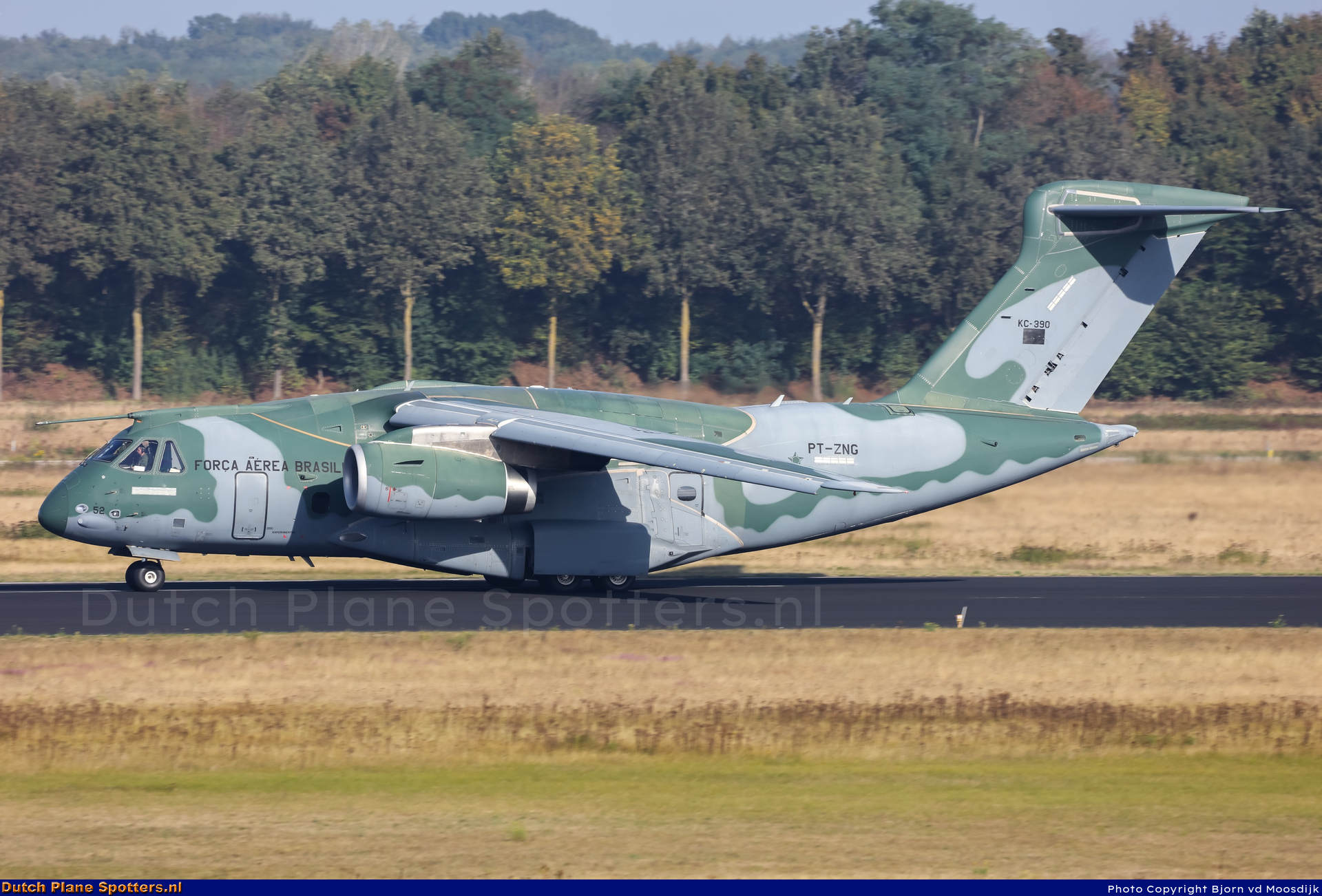 PT-ZNG Embraer KC-390 Embraer by Bjorn van de Moosdijk