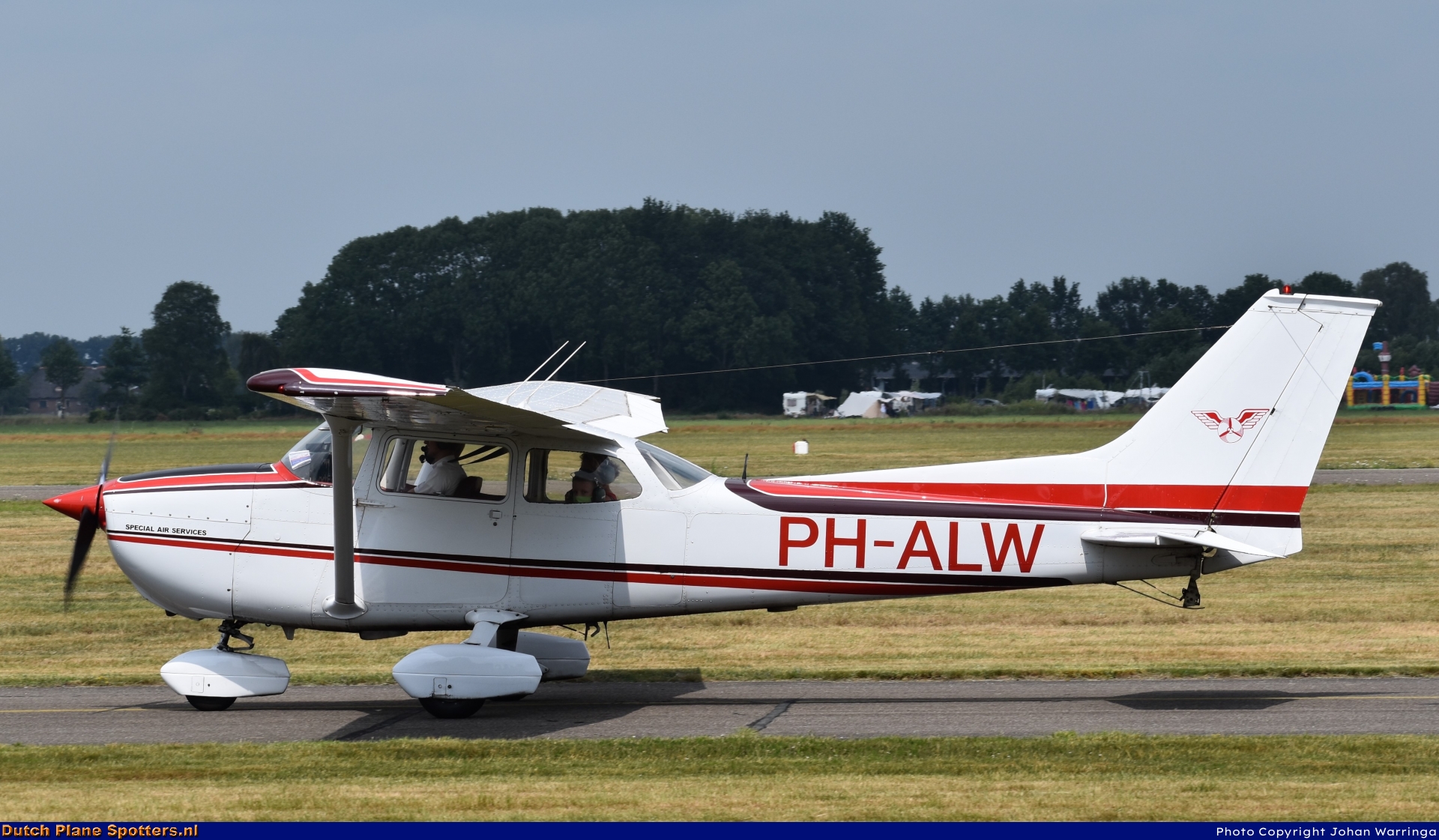 PH-ALW Cessna 172 Skyhawk Special Air Services by Johan Warringa