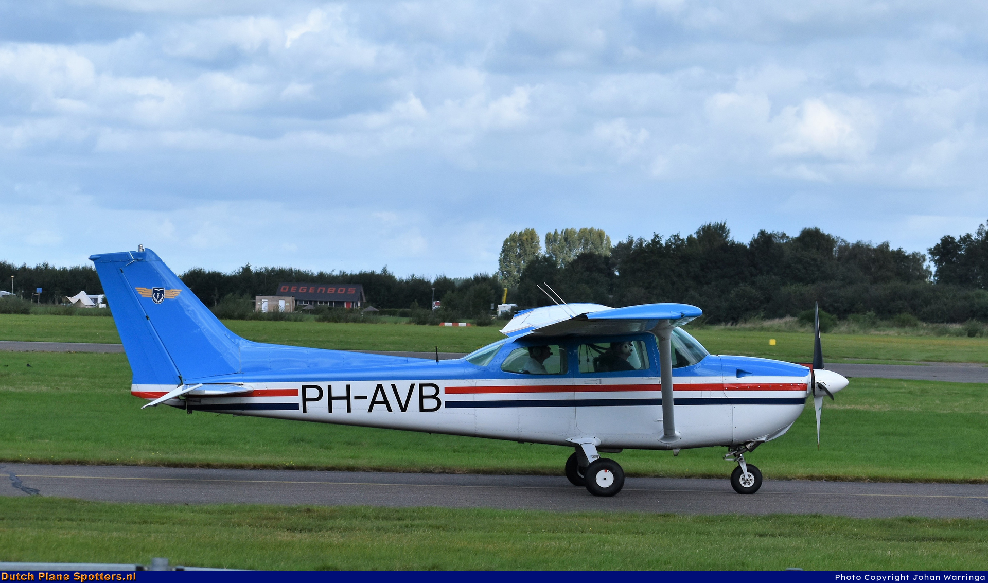 PH-AVB Cessna 172 Skyhawk Vliegclub Teuge by Johan Warringa