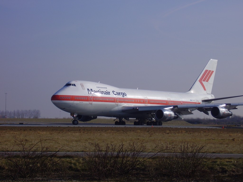 PH-MCF Boeing 747-200 Martinair Cargo by danny lemckert