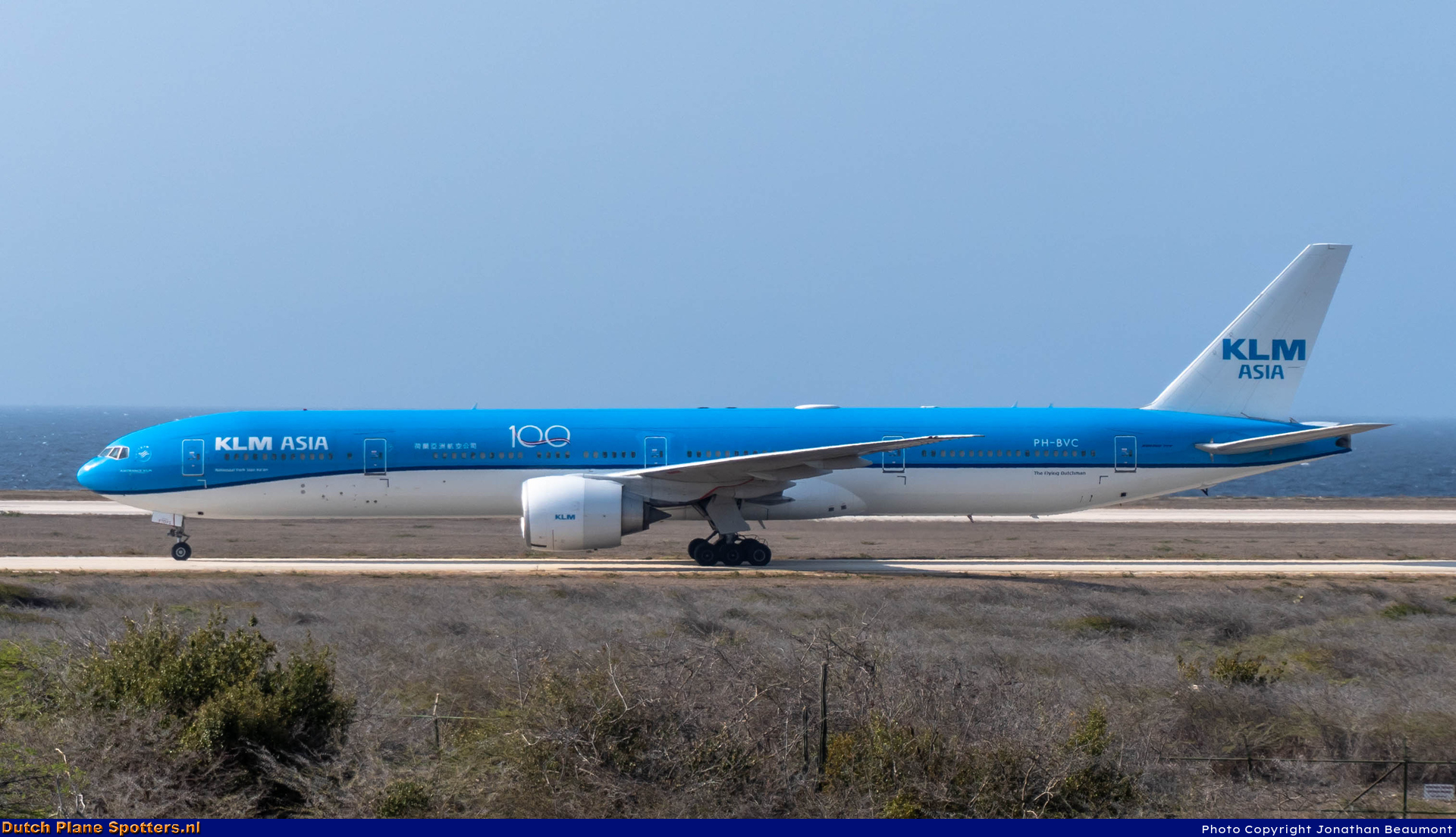 PH-BVC Boeing 777-300 KLM Asia by Jonathan Beaumont