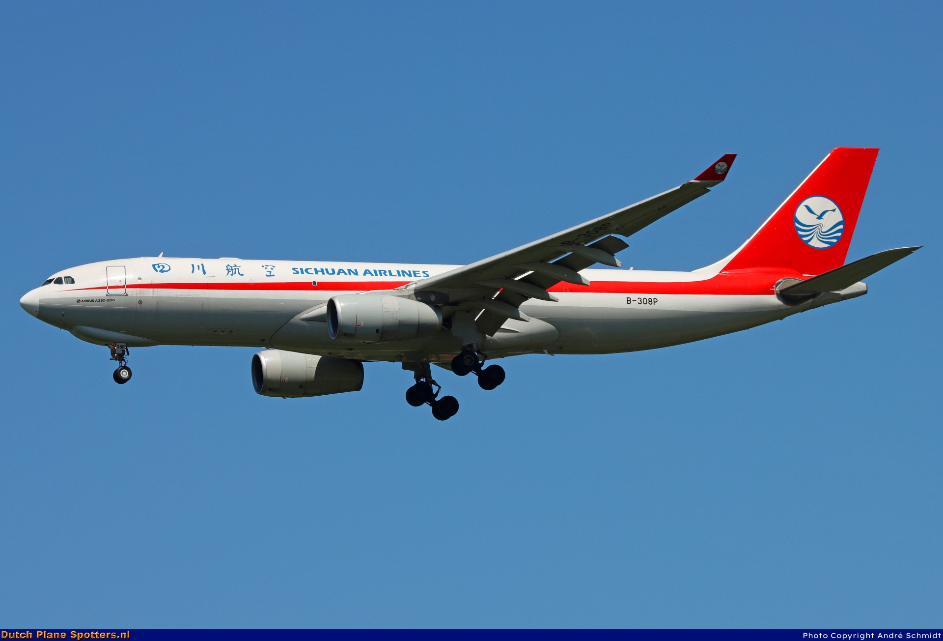 B-308P Airbus A330-200 Sichuan Airlines by André Schmidt