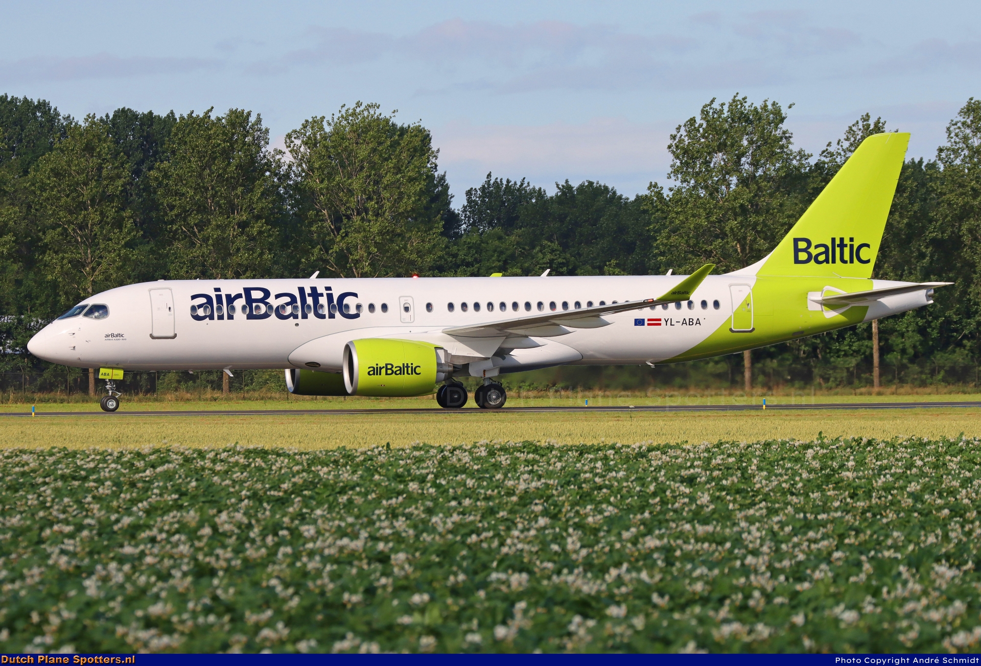 YL-ABA Airbus A220-300 Air Baltic by André Schmidt