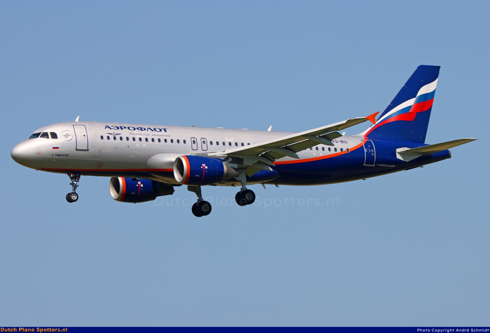 VQ-BIU Airbus A320 Aeroflot - Russian Airlines by André Schmidt