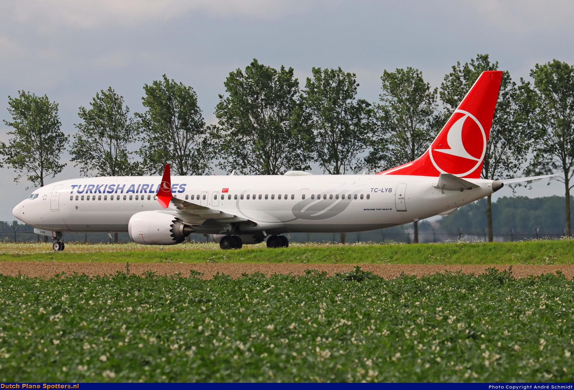 TC-LYB Boeing 737 MAX 9 Turkish Airlines by André Schmidt