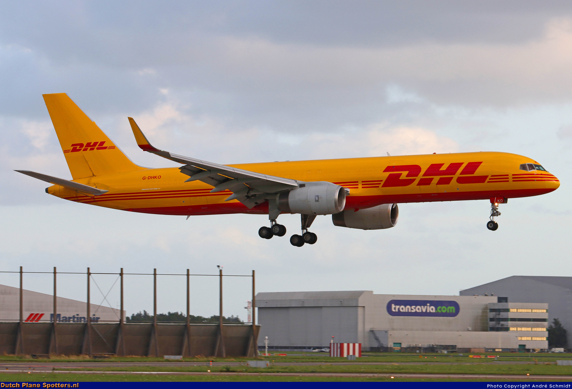 G-DHKO Boeing 757-200 DHL Air by André Schmidt
