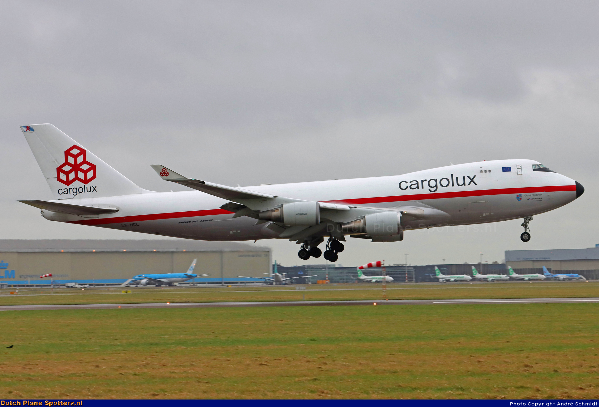 LX-NCL Boeing 747-400 Cargolux by André Schmidt