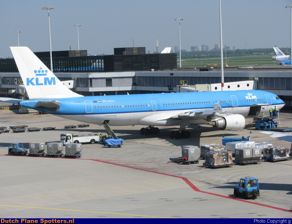 PH-AOA Airbus A330-200 KLM Royal Dutch Airlines by g