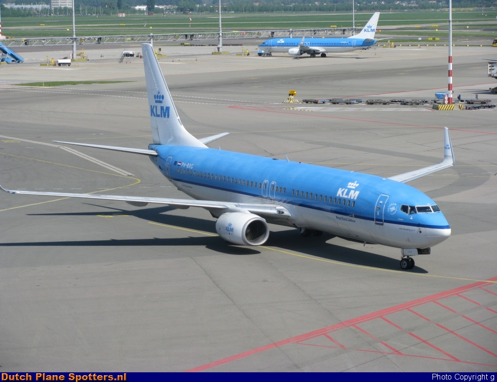 PH-BXG Boeing 737-800 KLM Royal Dutch Airlines by g