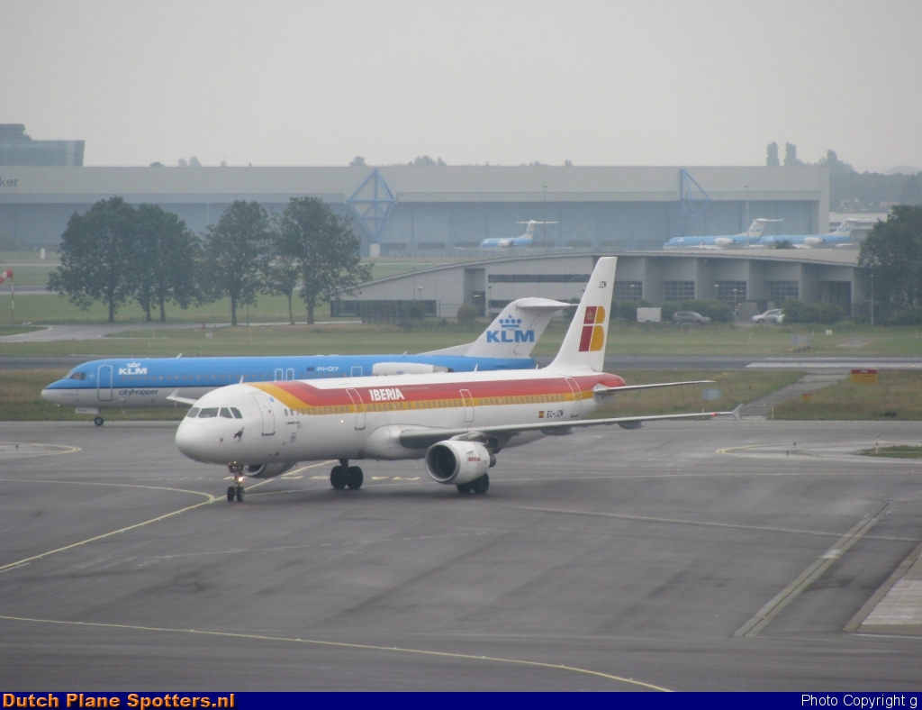 EC-JZM Airbus A321 Iberia by g