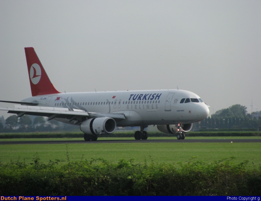 TC-JPN Airbus A320 Turkish Airlines by g