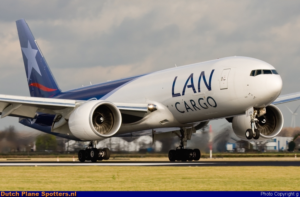 N774LA Boeing 777-F LAN Cargo by g